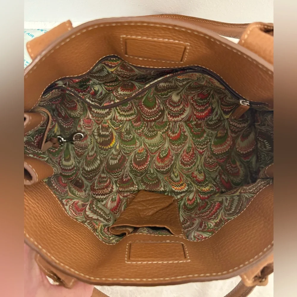 Dooney & Bourke East West Brown Pebbled Leather Satchel EUC - Picture 4 of 4